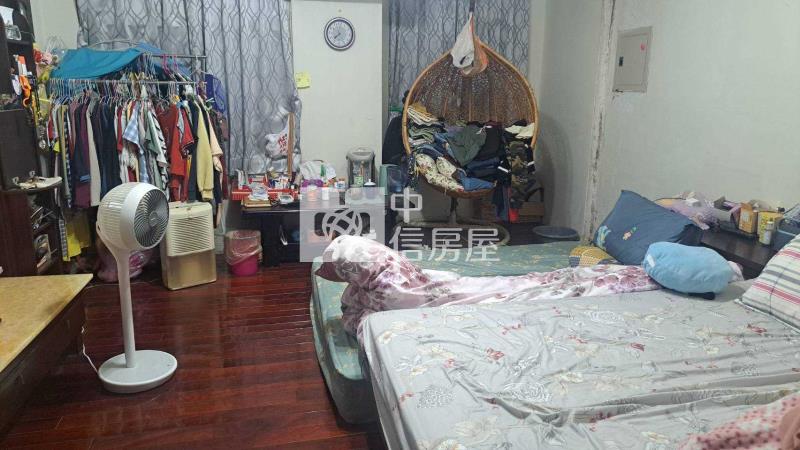 健保局美別墅房屋室內格局與周邊環境