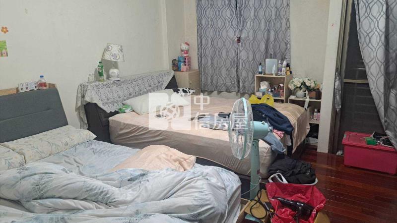 健保局美別墅房屋室內格局與周邊環境