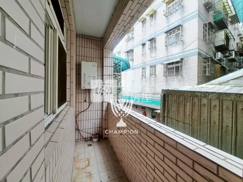 【冠軍】大慶前區低總價明亮三房房屋室內格局與周邊環境