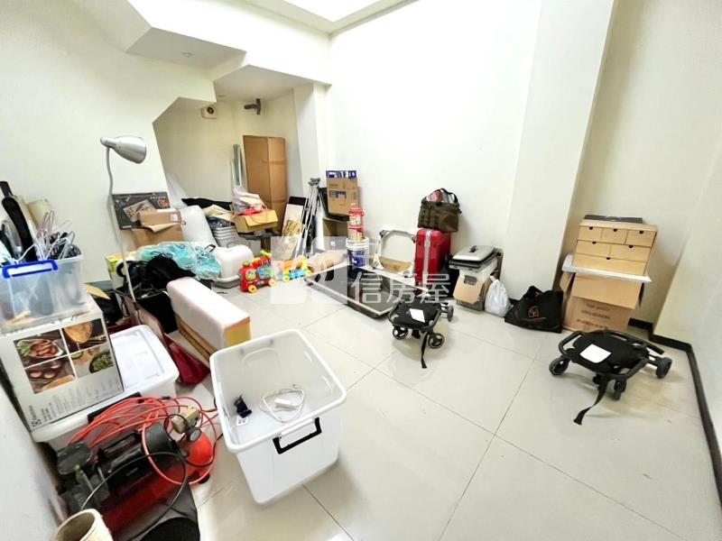 稀有釋出/楓樹輕屋齡併排雙車百坪電梯豪墅房屋室內格局與周邊環境