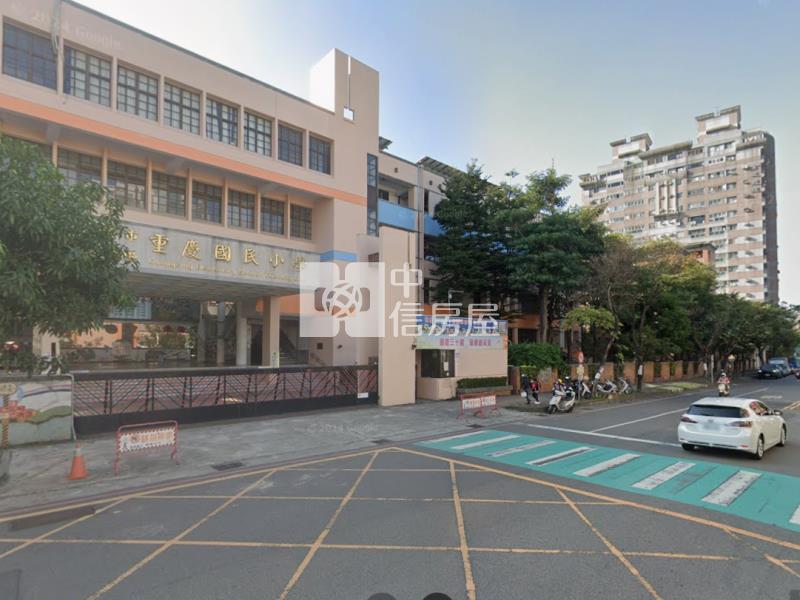 【皇凱富寓】文華高中捷運|臨路樓店房屋室內格局與周邊環境