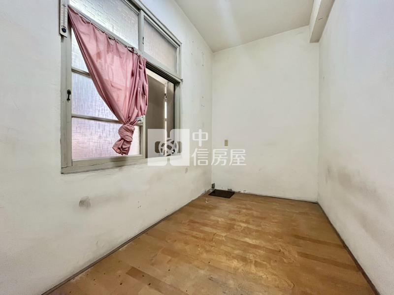 潭子復興商圈低總價透天房屋室內格局與周邊環境