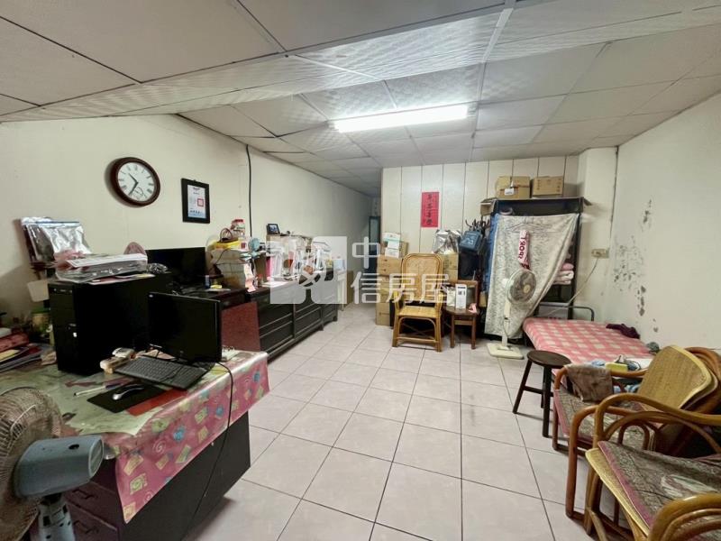 土庫商業區店面(1)房屋室內格局與周邊環境