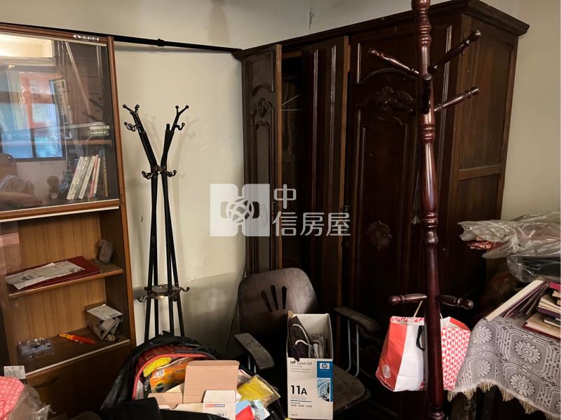 ●流浪頭旁四房投資屋房屋室內格局與周邊環境