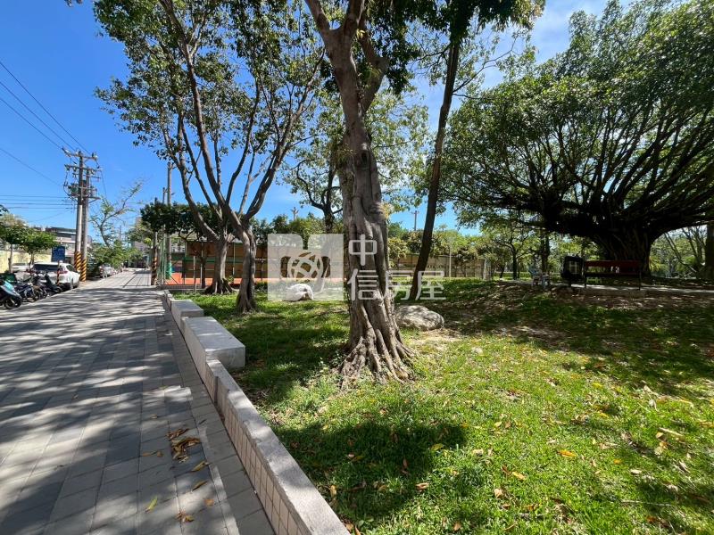 和平公園樓中樓車位三房房屋室內格局與周邊環境