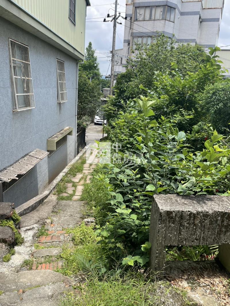 龍潭石門山大地坪透天房屋室內格局與周邊環境