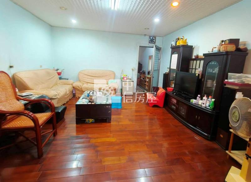 中壢青果市場透天店面房屋室內格局與周邊環境