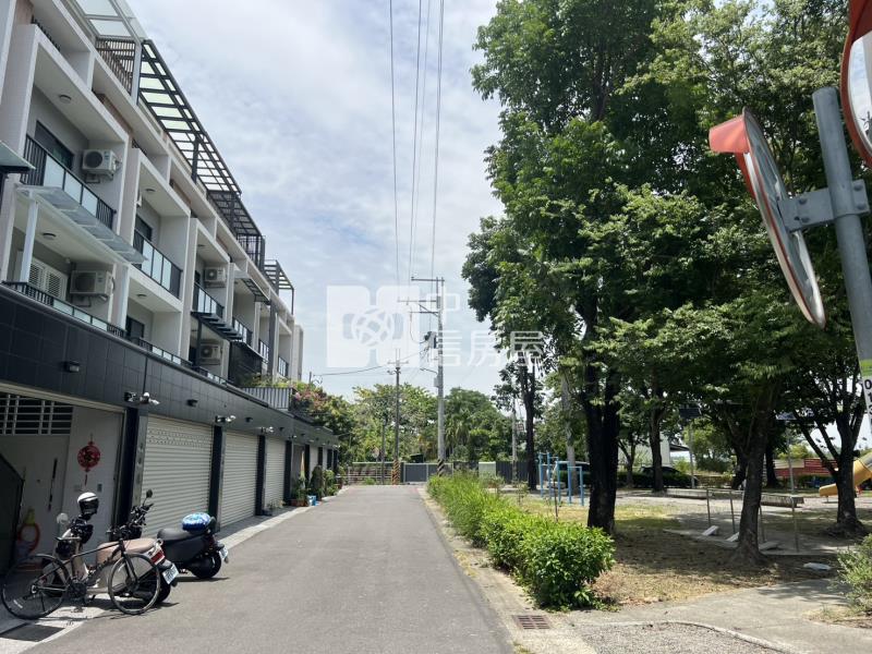 歸仁七甲5年車墅房屋室內格局與周邊環境
