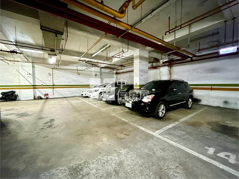 新化中正路整新舒適三房平車房屋室內格局與周邊環境