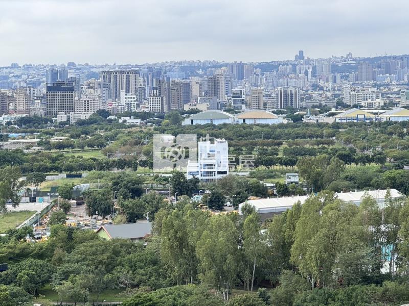 【三采藝術新象】水湳經貿｜景觀採光漂亮三房｜雙公園為鄰房屋室內格局與周邊環境