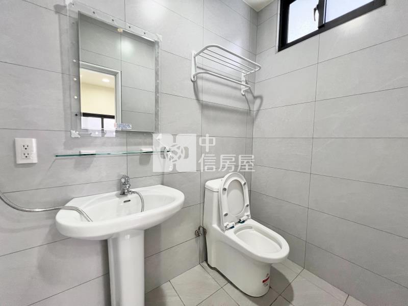 親親商圈邊間賺錢透店房屋室內格局與周邊環境