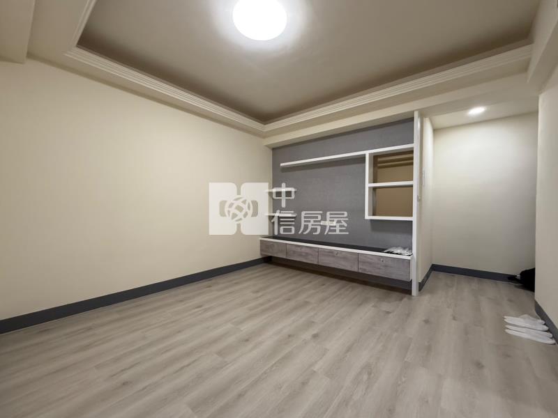 小資首選 中泰華廈電梯美2房房屋室內格局與周邊環境