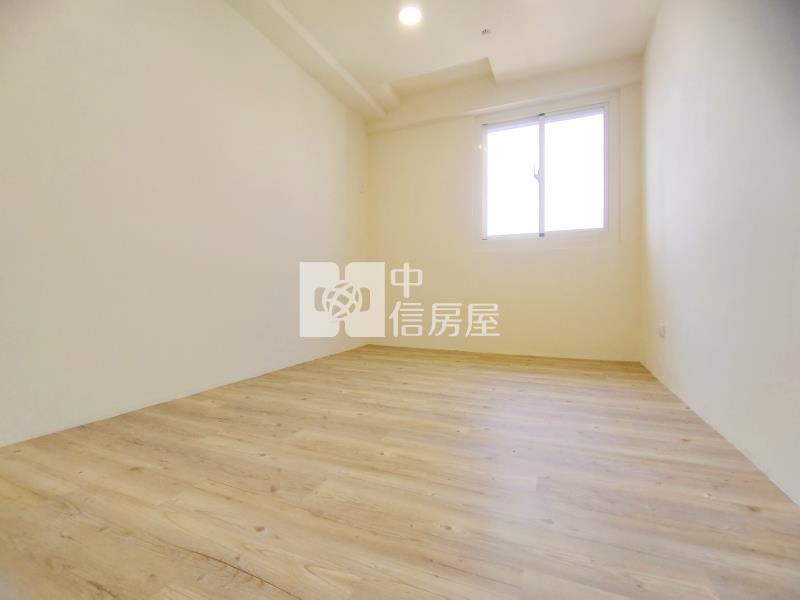 近東區秀泰高樓層全新裝潢4房雙套設計房屋室內格局與周邊環境