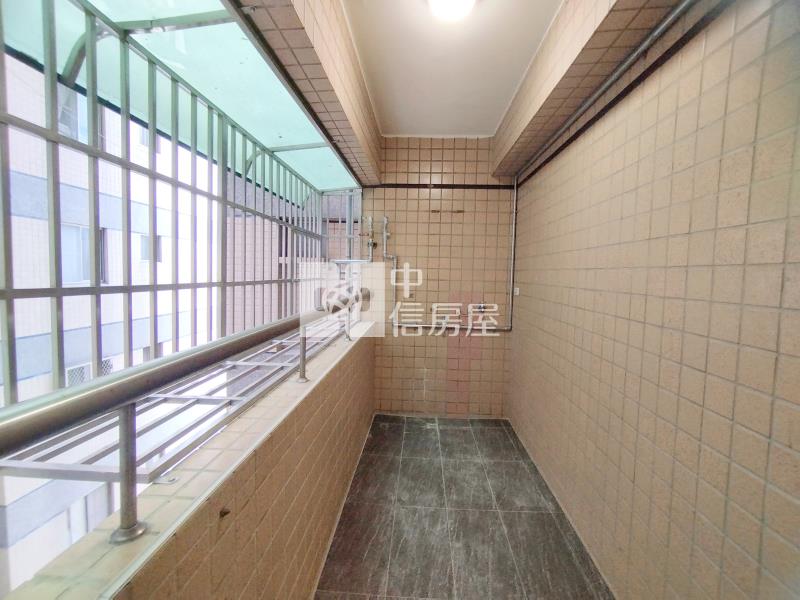 近東區秀泰高樓層全新裝潢4房雙套設計房屋室內格局與周邊環境