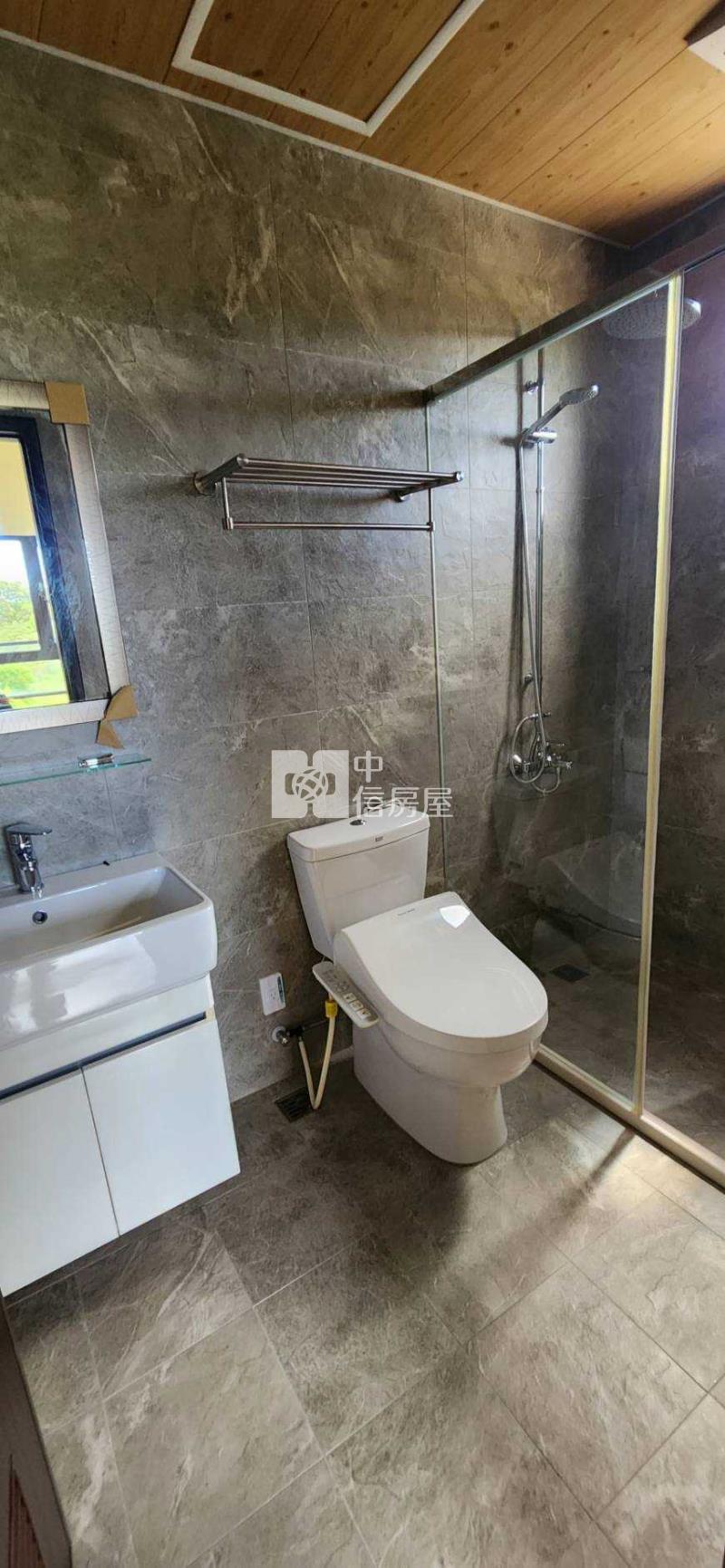 楊梅高中幼獅交流道大露台全新未住兩房房屋室內格局與周邊環境