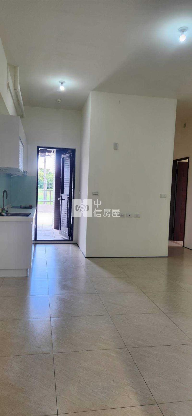 楊梅高中幼獅交流道大露台全新未住兩房房屋室內格局與周邊環境