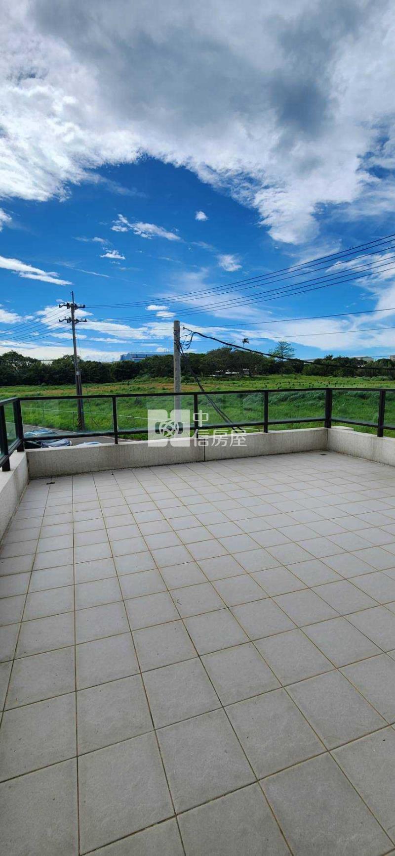 楊梅高中幼獅交流道大露台全新未住兩房房屋室內格局與周邊環境