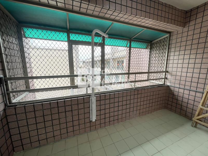 新化國稅局旁整新三房平車房屋室內格局與周邊環境