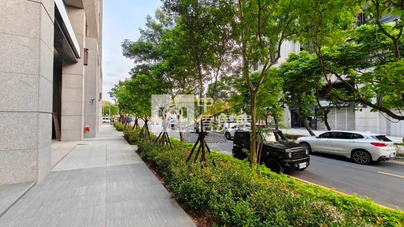 【星鑽】A19威均晶璽黃金增值店面房屋室內格局與周邊環境