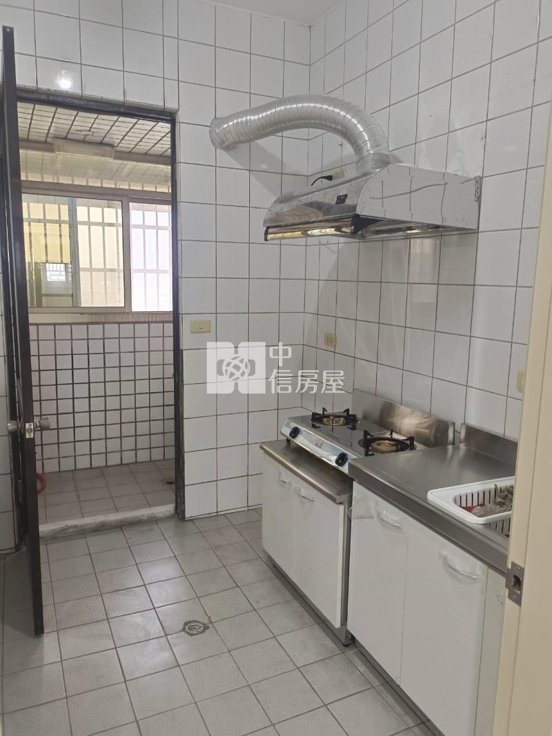 後龍中山路採光大三房房屋室內格局與周邊環境