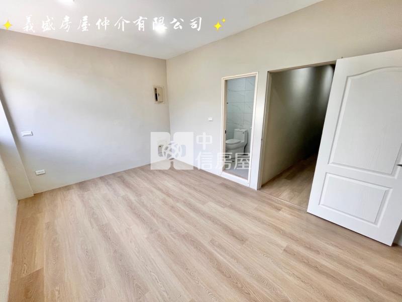 育達高中整新前院停車透天房屋室內格局與周邊環境
