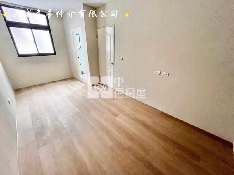育達高中整新前院停車透天房屋室內格局與周邊環境