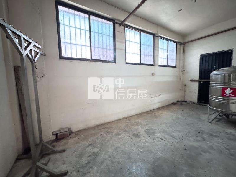 專任★桃園 南門國小旁 透天厝 (屋況需整理)房屋室內格局與周邊環境