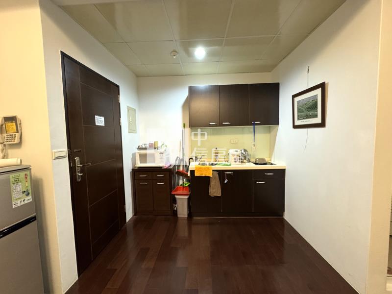礁溪溫泉世家七期山景套房房屋室內格局與周邊環境