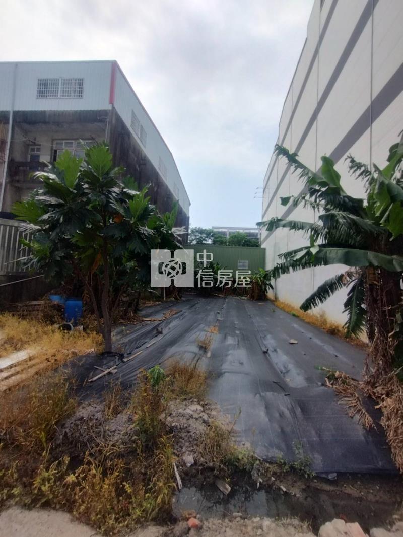 頭份交流道臨縱貫路住宅用地房屋室內格局與周邊環境