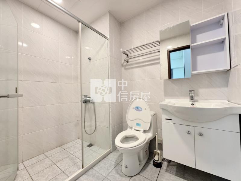 青年時代溫馨三房車房屋室內格局與周邊環境