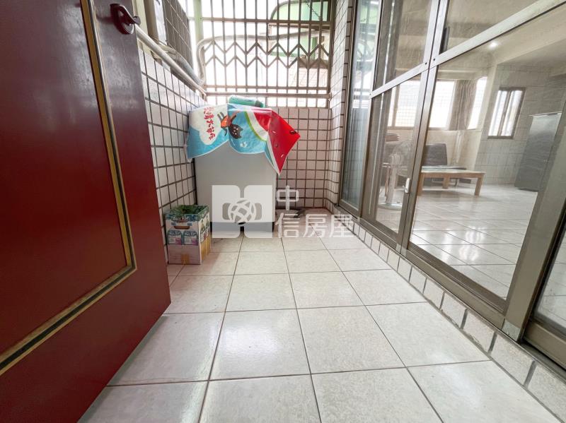 斗六市中心兩房美華廈房屋室內格局與周邊環境