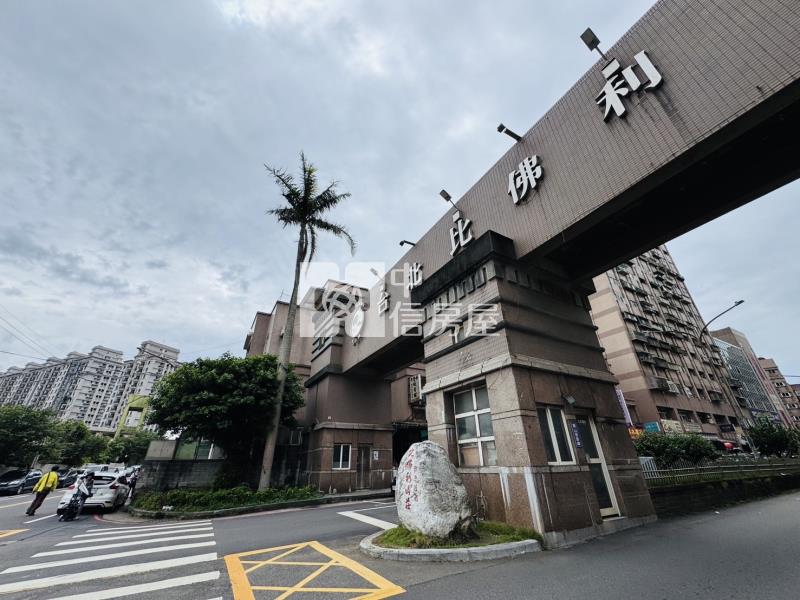 比佛利幼獅超值三房車｜交流道房屋室內格局與周邊環境