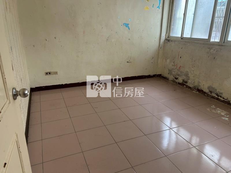 建國路透天房屋室內格局與周邊環境