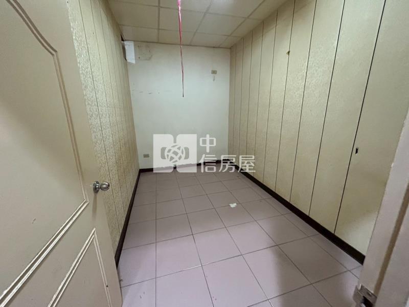 建國路透天房屋室內格局與周邊環境