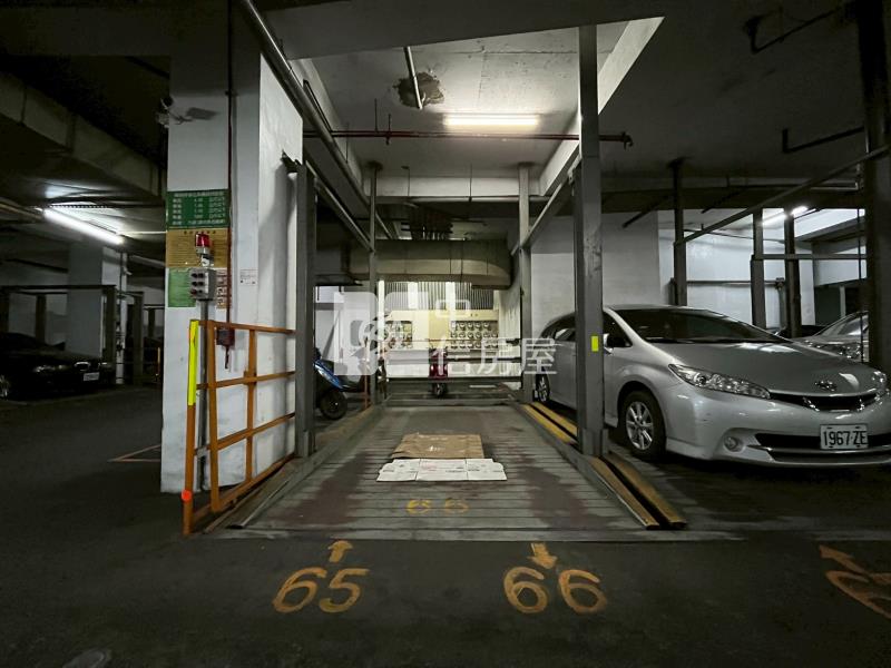樹孝傳奇中高樓層大三房機上車位房屋室內格局與周邊環境