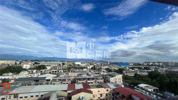 民雄福樂全新整理車位3房房屋室內格局與周邊環境