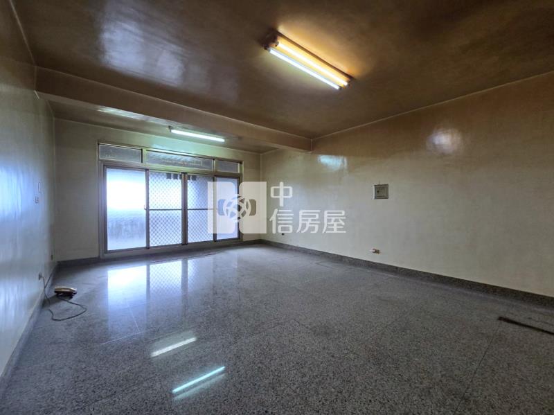 路竹優質廠辦房屋室內格局與周邊環境