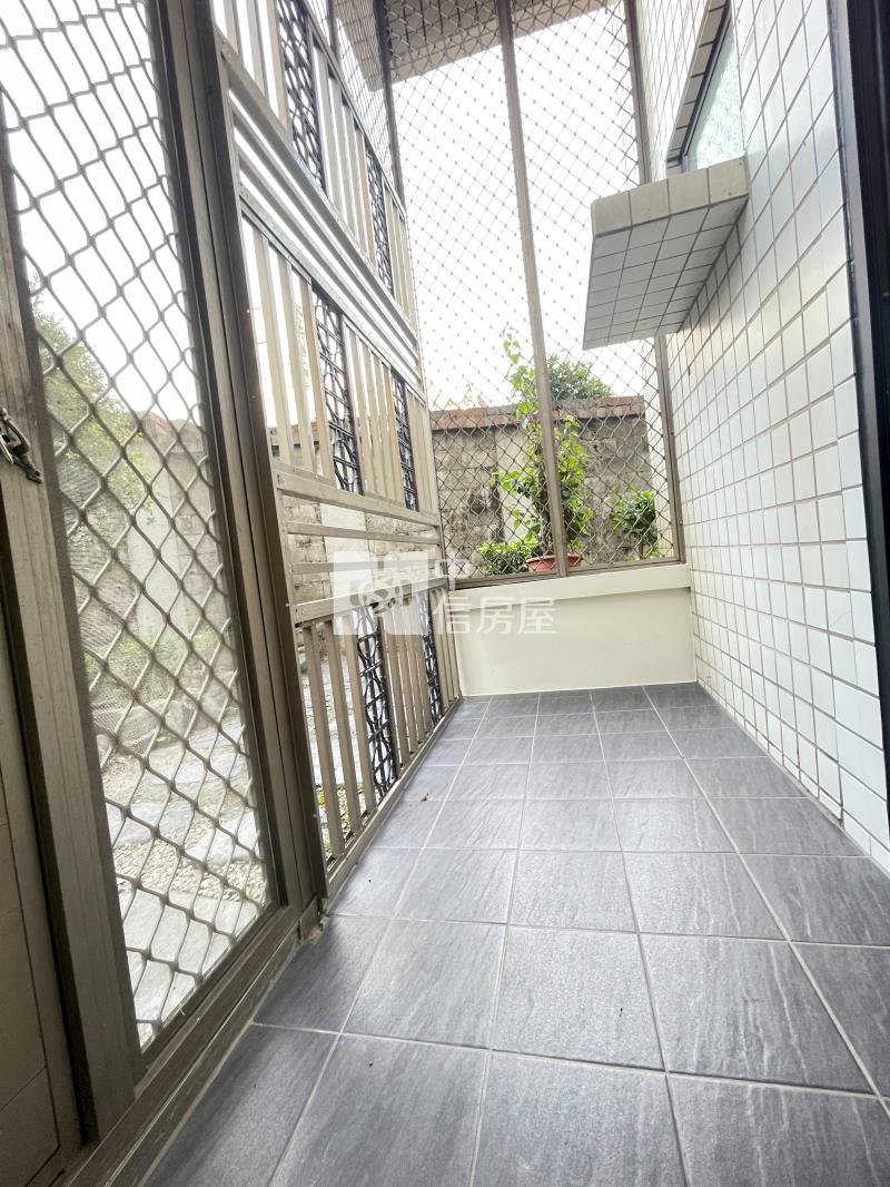 興大全新精美3房房屋室內格局與周邊環境