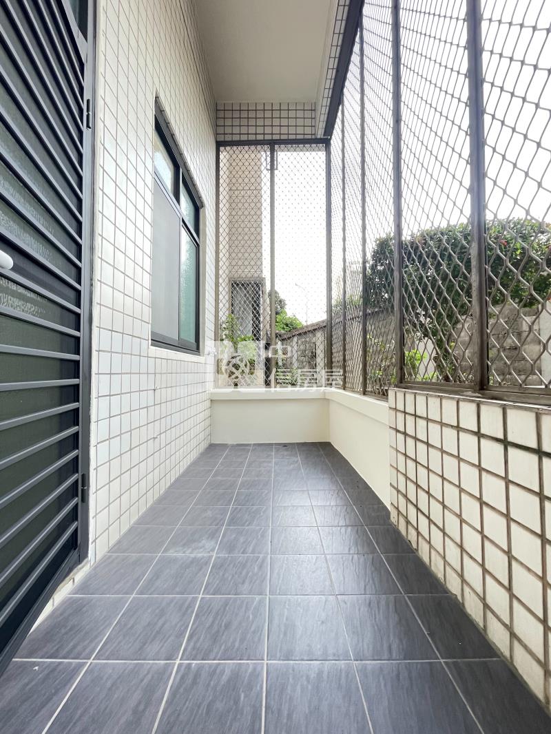 興大全新精美3房房屋室內格局與周邊環境