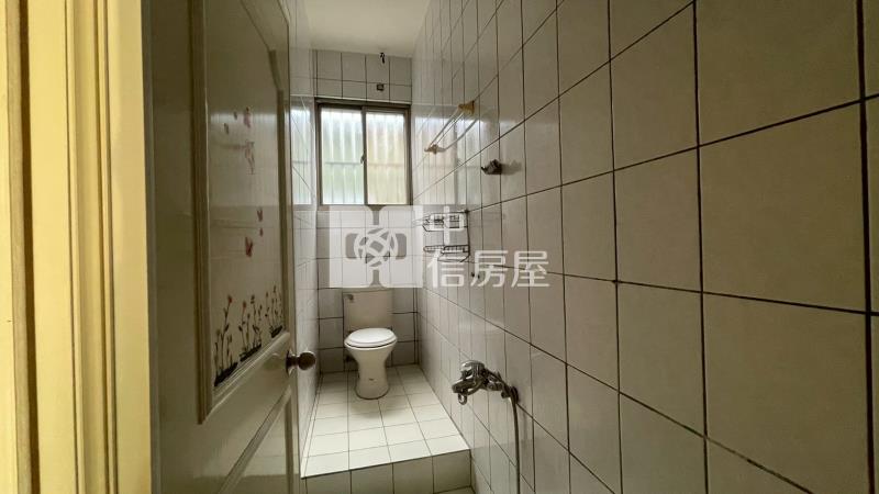 頭份中正二路透天房屋室內格局與周邊環境