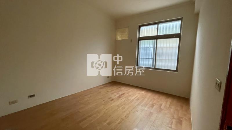 頭份中正二路透天房屋室內格局與周邊環境