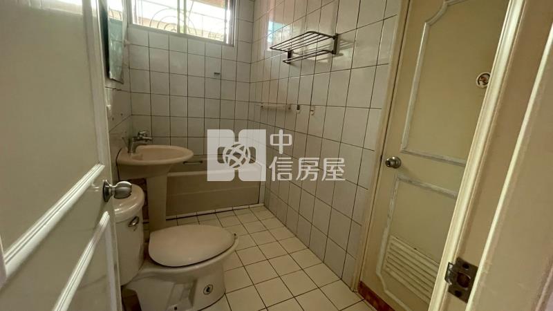 頭份中正二路透天房屋室內格局與周邊環境