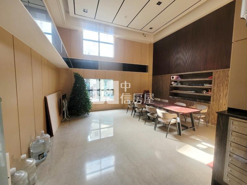 中壢高中精美2房房屋室內格局與周邊環境