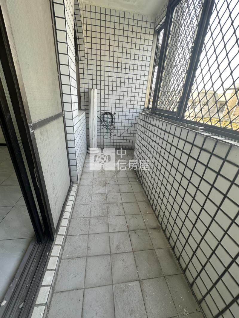 渴望園區旁三車位美別墅房屋室內格局與周邊環境