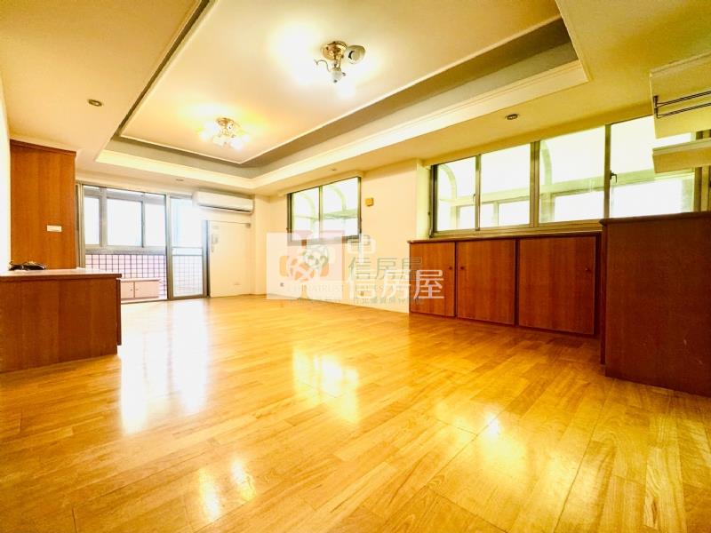 高樓層公園學區宅房屋室內格局與周邊環境