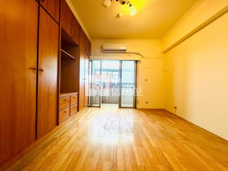 高樓層公園學區宅房屋室內格局與周邊環境