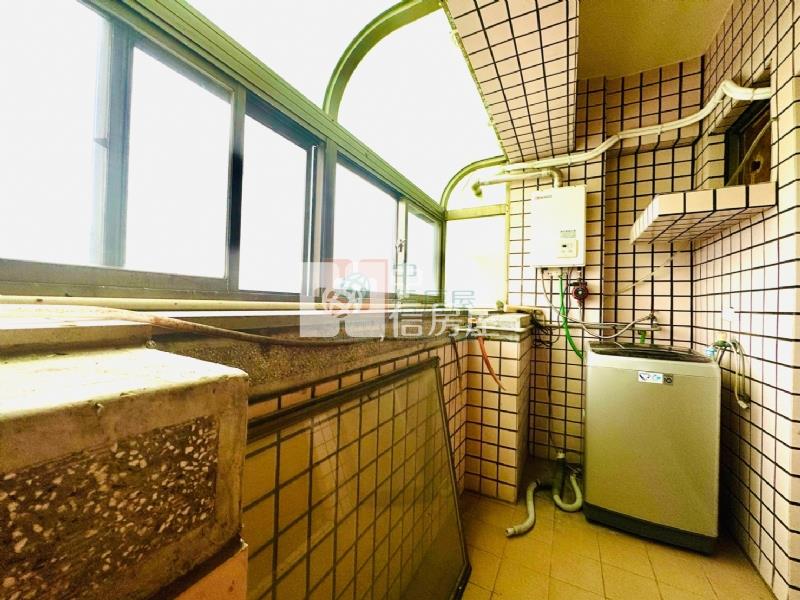 高樓層公園學區宅房屋室內格局與周邊環境