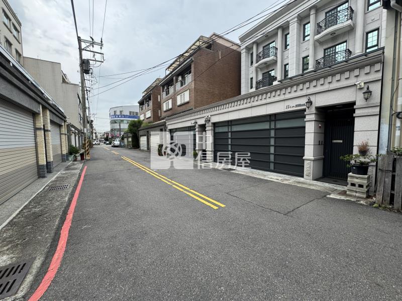 大買家旁輕屋齡雙車電梯豪墅房屋室內格局與周邊環境