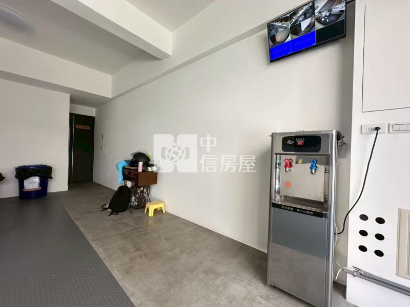 中興商圈&立人高中旁全新整理收租透套房屋室內格局與周邊環境