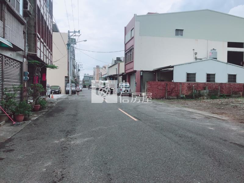 中正商業建地房屋室內格局與周邊環境